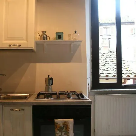 Governo Vecchio Apartment